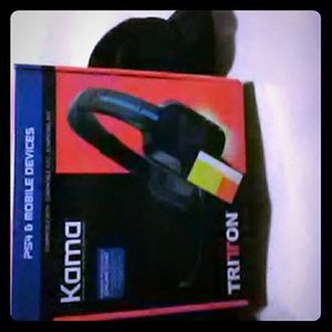 Stereo Headset..NWOT